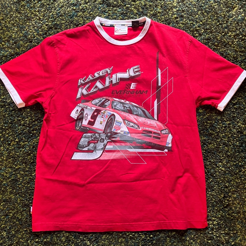 Chase Authentics Kasey Kahne NASCAR Red Shirt (M)